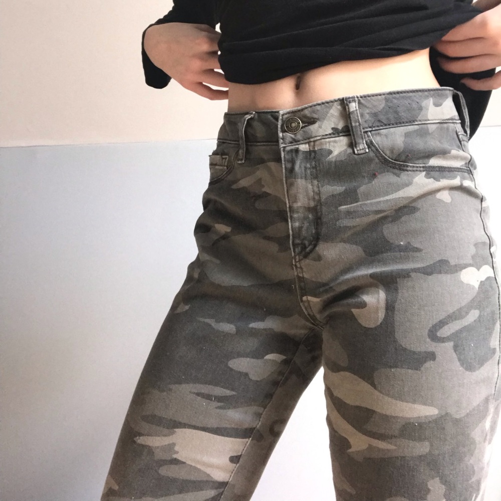 camo jeans